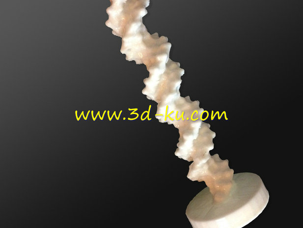 DNA双螺旋模型的图片1