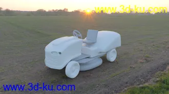 3D打印模型Riding Mower For Iray的图片