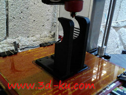 3D打印模型散热器衣架的图片