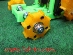 3D打印模型机器人坦克底盘 60的图片