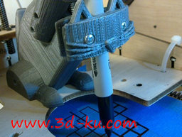 3D打印模型笔式绘图仪的图片