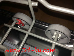 3D打印模型洗碗机轮夹的图片