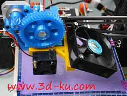 3D打印模型冷却风扇支架的图片