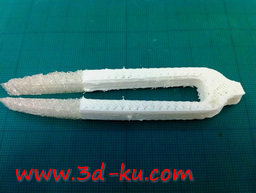 3D打印模型硅胶镊子的图片