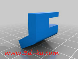 3D打印模型太空飞船零部件的图片