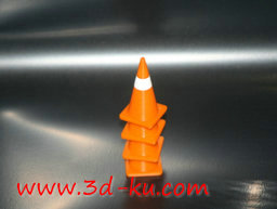 3D打印模型可堆叠交通锥的图片