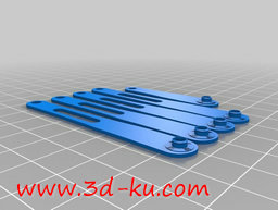 3D打印模型带有手指关节的机器人的图片