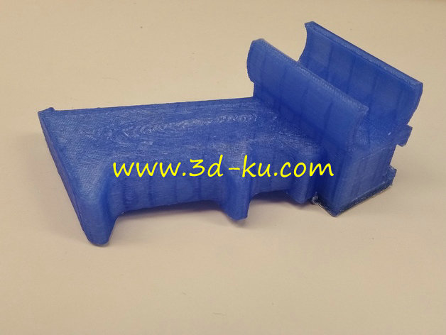 带有25mm手电筒架的Nerf手枪握把模型的图片1