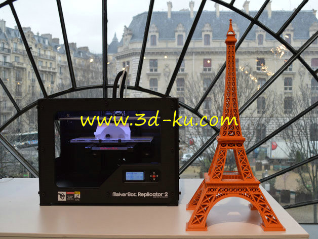 3D打印建筑橙色埃菲尔铁塔模型的图片1