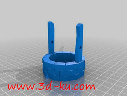 3D打印模型具有坚固结构的古代石井的图片