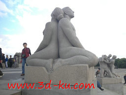 3D打印模型艺术雕塑背靠背的男女的图片