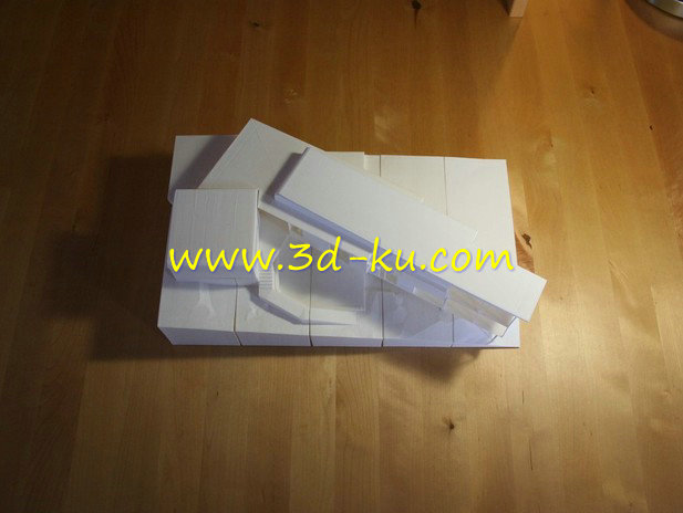 白色澳洲别墅模型的图片1