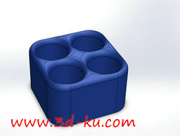 3D打印模型2 × 2网格电池盒的图片
