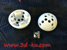 3D打印模型叮当猫玩具球的图片