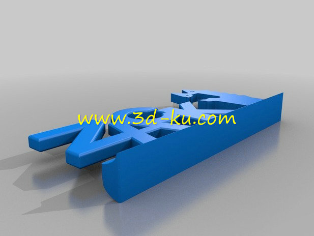 Zack与一只怪物的模型的图片1