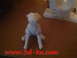 3D打印模型肢体灵活的小狗的图片