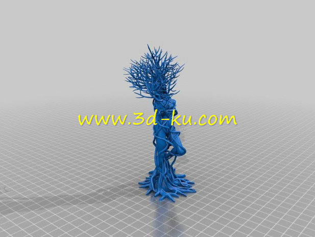 被枝条缠绕的树人模型的图片1