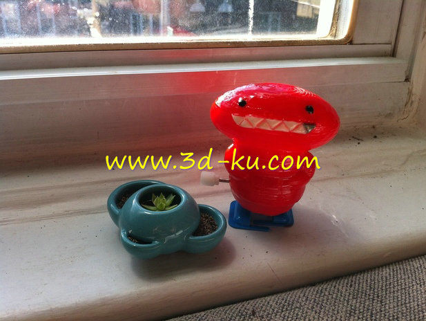 微笑的大牙怪模型的图片1