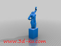 3D打印模型健壮的女性躯干的图片