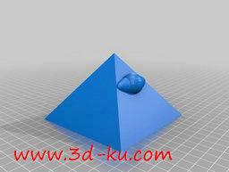 3D打印模型金字塔的眼睛的图片