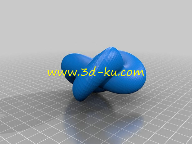 三个彼此缠绕的圆环模型的图片2