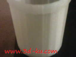 3D打印模型用来盛放画笔的杯子的图片