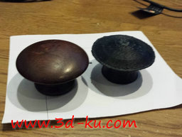 3D打印模型老式梳妆台上旋钮的图片