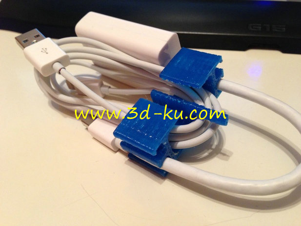 USB数据线缠绕架模型的图片1