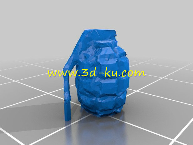 纸张叠成的手雷模型的图片1