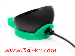 3D打印模型手机半圆充电摇篮的图片