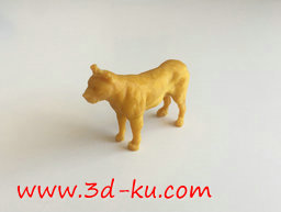 3D打印模型拼合的狮子的图片