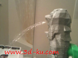 3D打印模型喷水的狮子手枪的图片