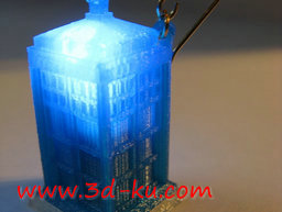 3D打印模型晚上会发亮的耳环的图片