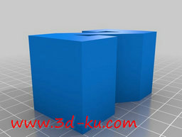3D打印模型字母火车桥支架的图片