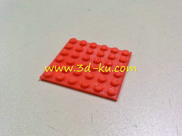 一块乐高状板 6 x模型的图片1