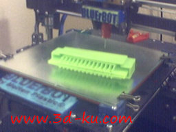 3D打印模型红白机游戏卡的图片
