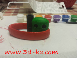 3D打印模型拖船玩具的图片