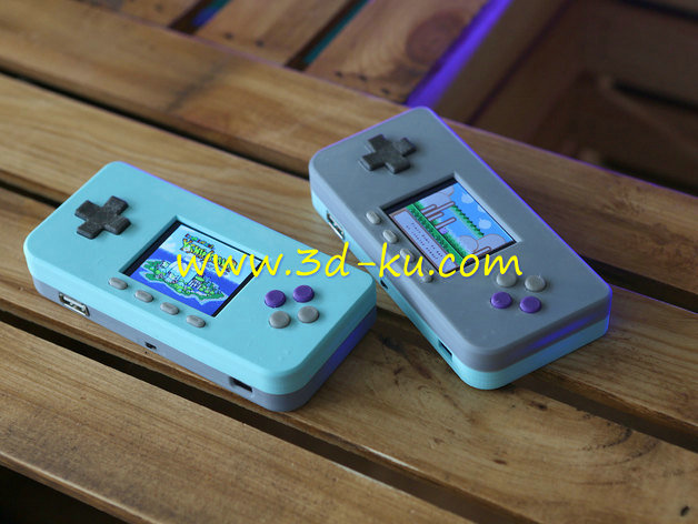 PiGRRL Zero树莓派游戏机模型的图片1