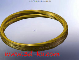 3D打印模型这个手镯好似多层融合的图片