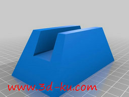 3D打印模型圆筒与地面隔开的装置的图片
