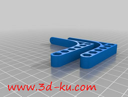3D打印模型镶嵌在墙上的便于放笔的图片