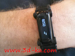 一款用于连接手表的腕带模型的图片