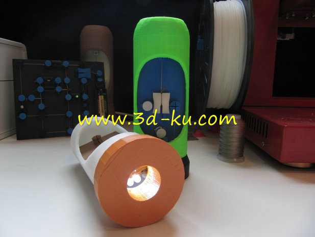 LED手电筒模型的图片1