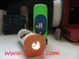 3D打印模型LED手电筒的图片