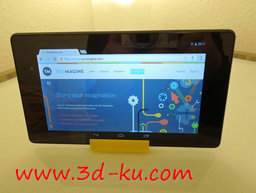 3D打印模型可以把平板放在底座架的图片