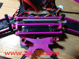 3D打印模型D4R接收器支架的图片