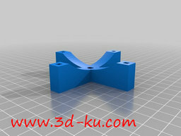 3D打印模型夜景灯在黑暗中发光的的图片