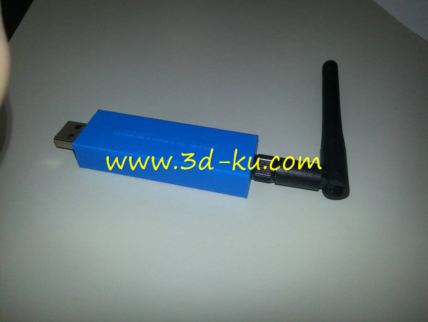 光秃的电路板模型的图片1