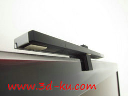3D打印模型电视上的Wii传感器的图片