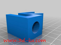 3D打印模型电视上的Wii传感器的图片